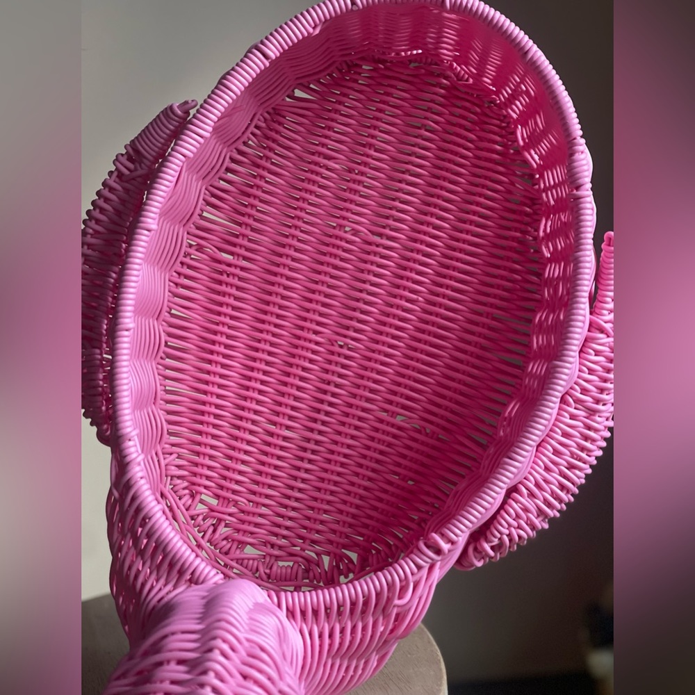 Pink Flamingo Basket - Picture 4 of 6